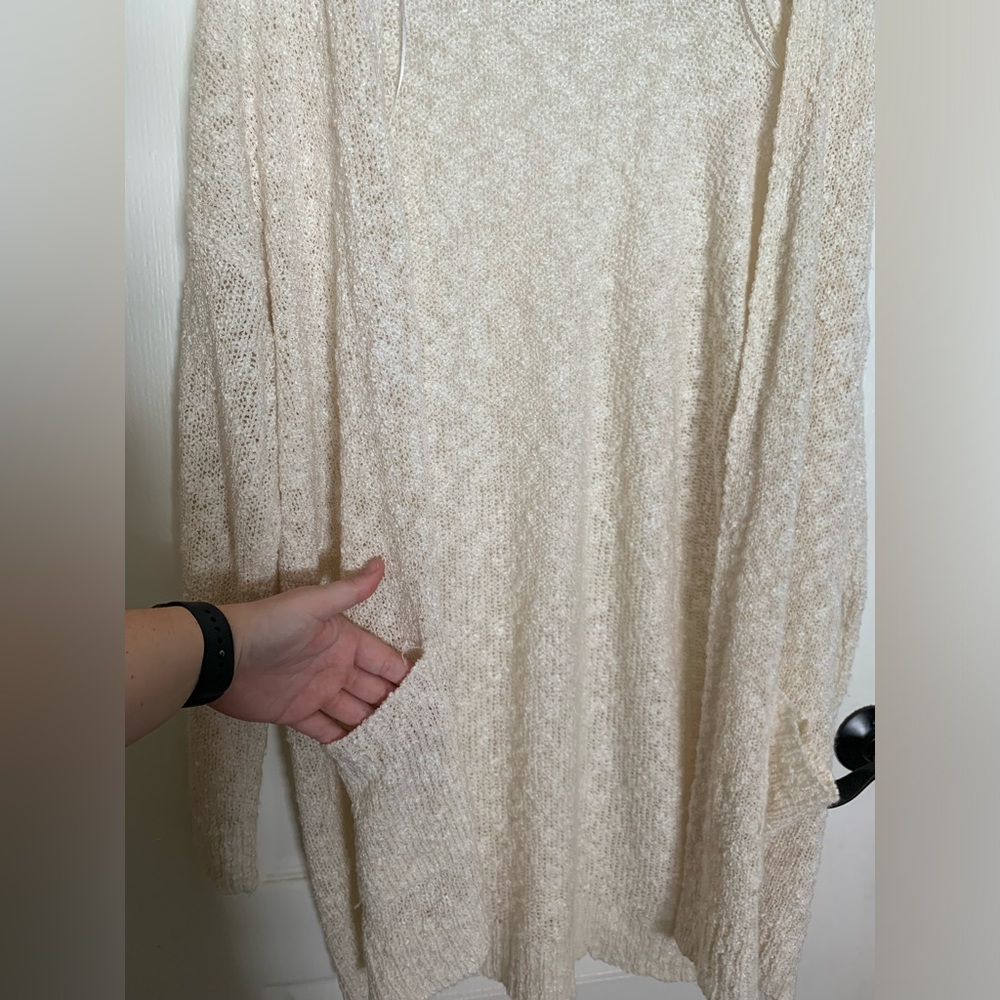 Garage Women’s White Lightweight Cardigan - Small - Picture 5 of 6
